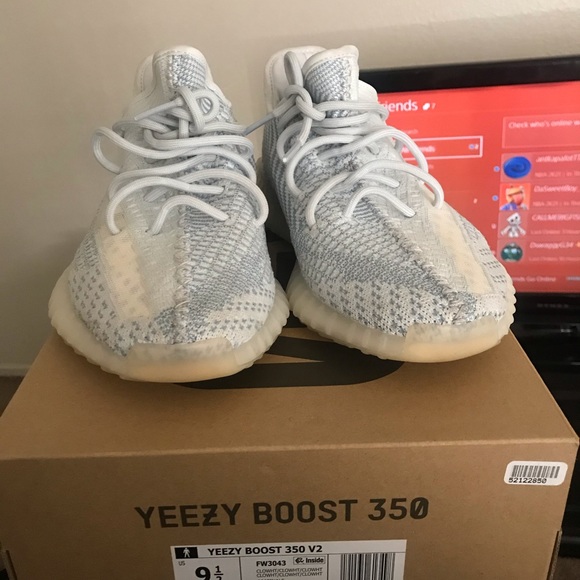 Adidas Yeezy Boost 350 V2 main image 4